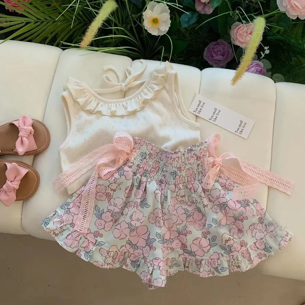 Bear Leader 2-6 Years Old Baby Girl's Cute Clothes Set Summer Lace Sleeveless Top+bow Flower Print Shorts Two Piece Set