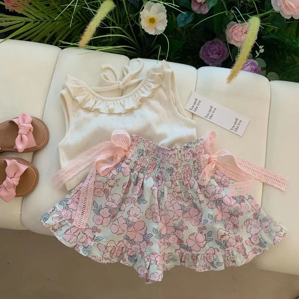 Bear Leader 2-6 Years Old Baby Girl's Cute Clothes Set Summer Lace Sleeveless Top+bow Flower Print Shorts Two Piece Set