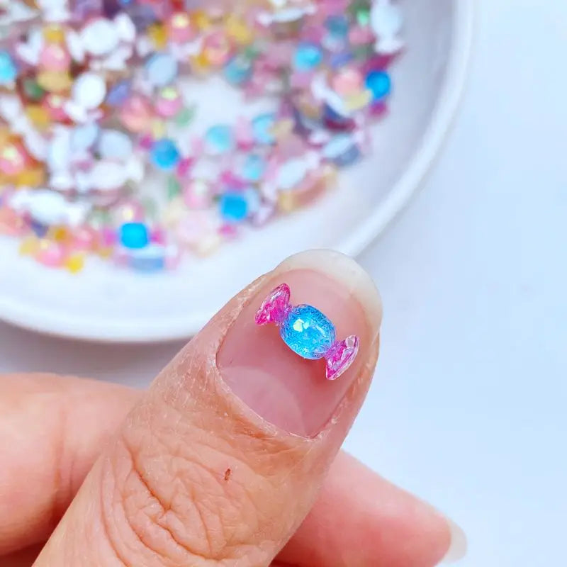 50Pcs New Cute Mini 4*10mm Shiny Candy Resin Figurine Crafts Flatback Ornament Jewelry Making Hairwear Manicure Accessories