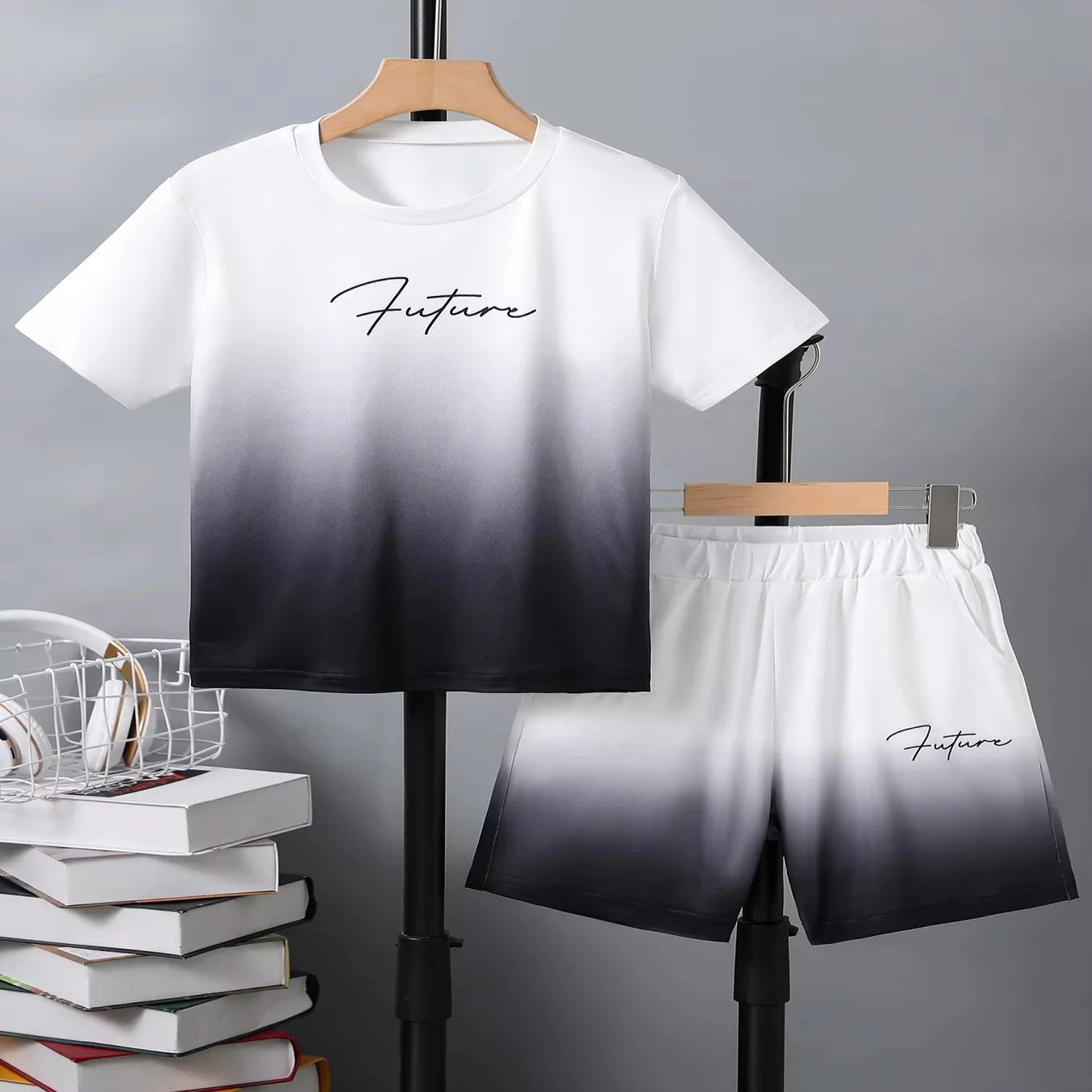Sets for Children Boys' 3D Letter Graffiti Printed Short-Sleeved Shorts Two-Piece Suit Casual Sports Style Sets Girl Clothing