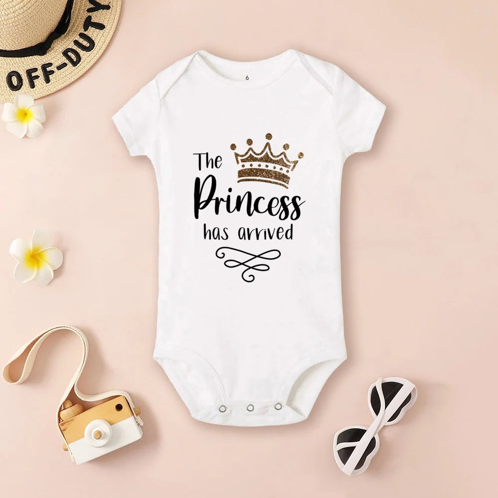 The Princess Has Arrived Baby Bodysuit, Baby Girls Short Sleeve Clothes Romper, Newborn Crown Print Jumpsuit, Infant Shower Gifts