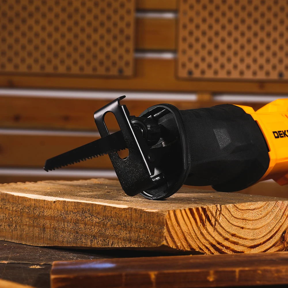 DEKO NEW DKRS710G20 710W Electric Saw Reciprocating Saw with Saw Blades Jigsaw Chainsaw Tools for Wood DIY Electric Tools