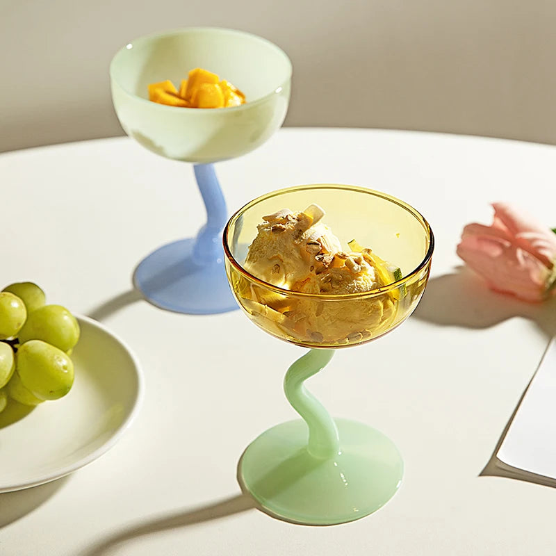Round Bowl Goblet Dessert Glass Mug S-shaped Cup Stem Ice Cream Bowl Cup Milkshake Dessert Cup Colored Borosilicate Glass