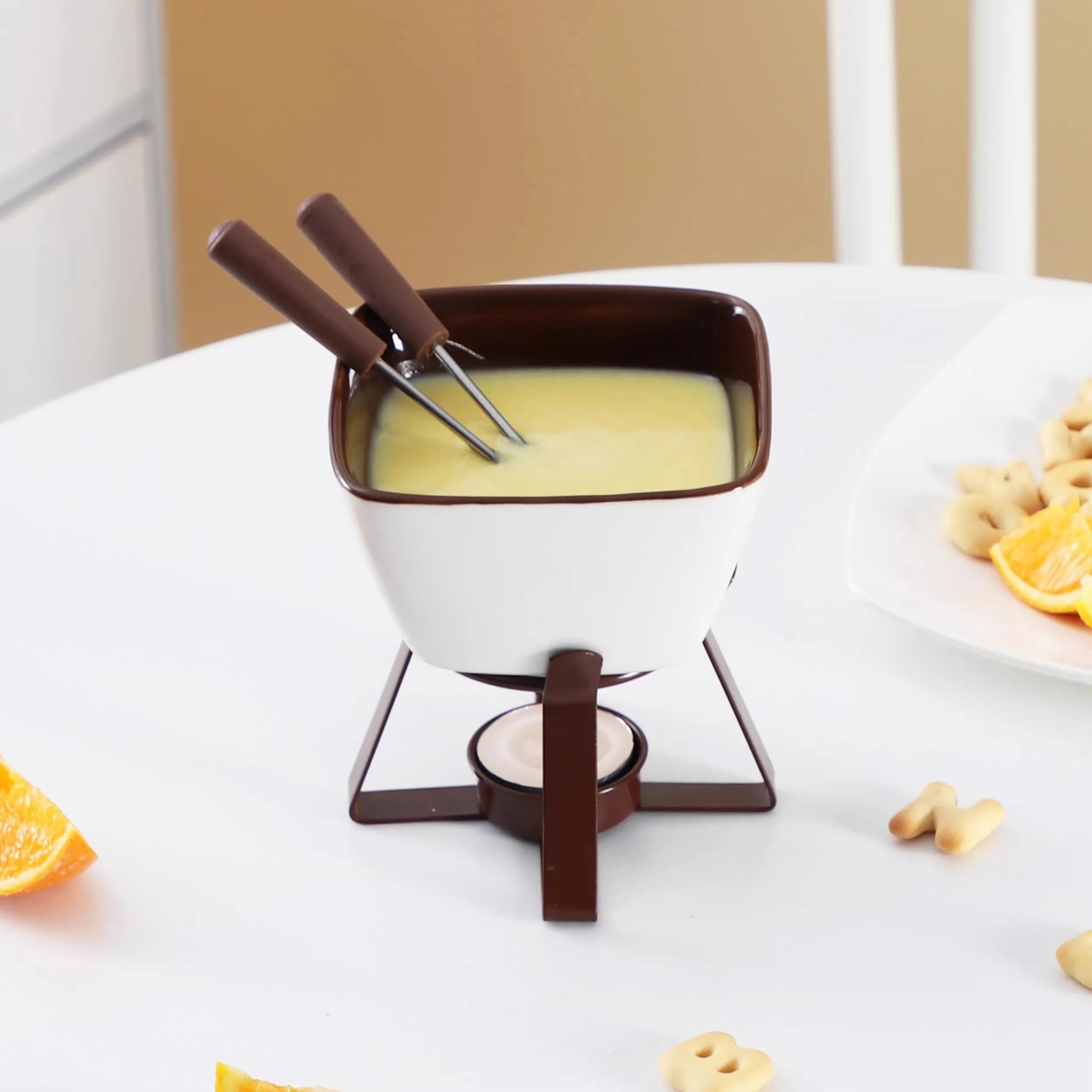 Creative Ceramic Fondue Pot for Chocolate, Cheese, and Ice Cream - Perfect for Melting and Keeping Warm