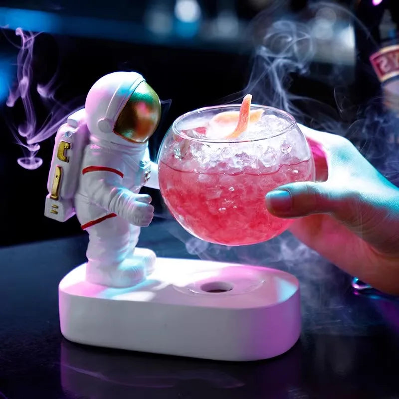 250ml Creative Astronaut Cocktail Glasses Personalized Juice Beer Cup Luminous Mixed Wine Cup Special Drink Glass Cocktail Set