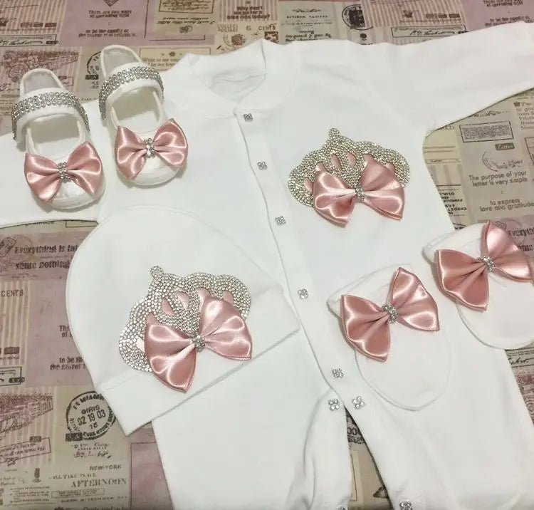 4pcs Take me Home Romper Set Baby Blanket Hat Gloves Shoes Set 39 week Pregnant Woman Photographyh Royal Crown Jewelry Suit