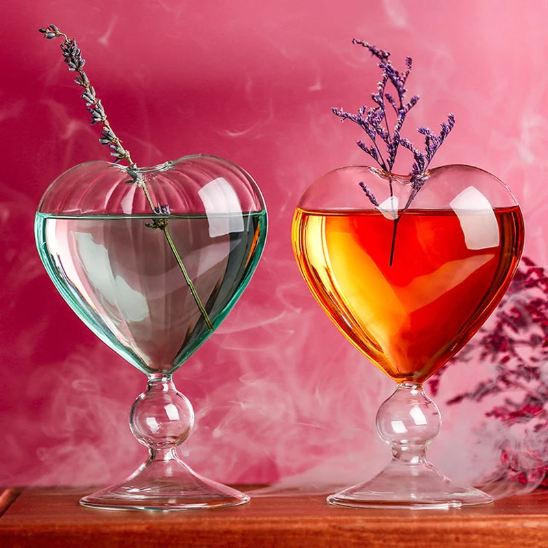1Pc Creative Lovely Heart-shaped Cup Water Glass With Straw Glass Wine Juice Cup Club Drinkware Container Decoration
