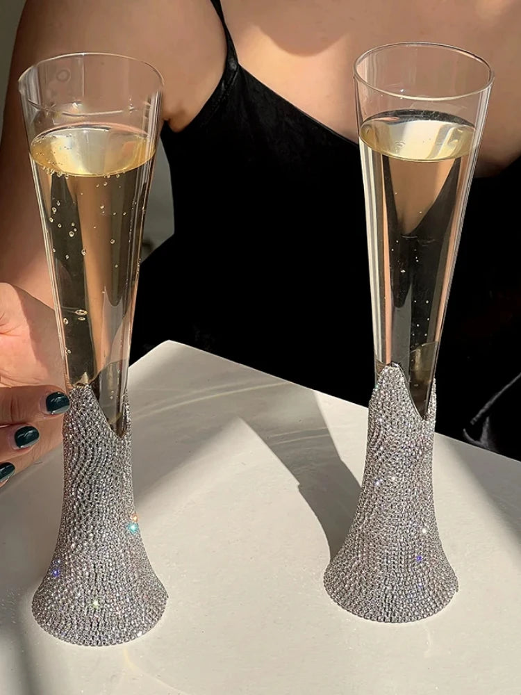 Diamond Women's Champagne mug Set with Diamond Crystal Glass High Leg Wine Cup Drink Cup Gift Wine Glass Beautiful Cups 150ml