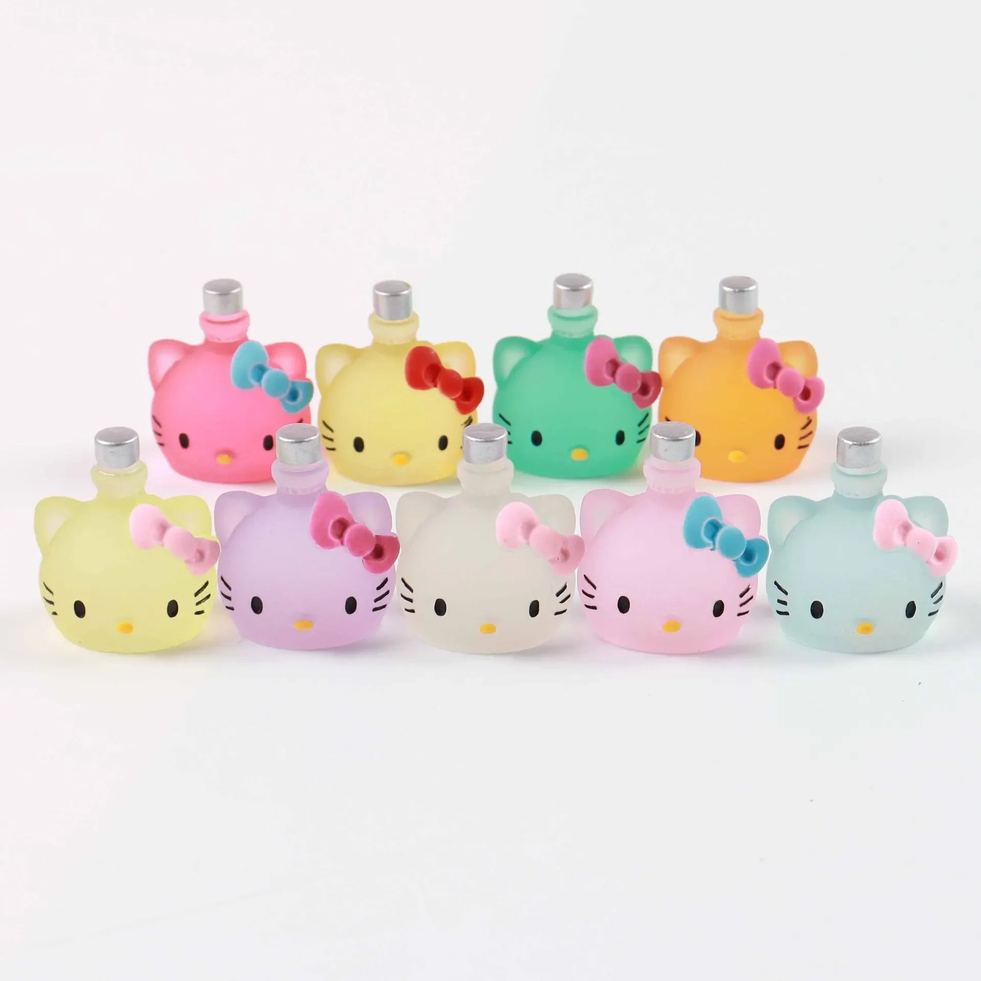 5/10pcs Fluorescence Bowknot Bottle Cat Piglet Room Decor Ornament Miniature Animal Micro Decoration Moss Landscape Accessories